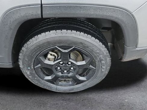 Used 2023 Jeep Compass Trailhawk image 20