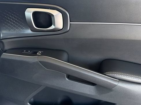 Used 2023 Kia Sorento S w/ Panoramic Sunroof Package FWD image 22