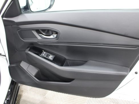 Used 2024 Honda Accord Touring image 29