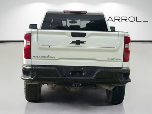 Used 2023 Chevrolet Silverado 2500 Custom w/ Custom Value Package AWD/4WD image 4