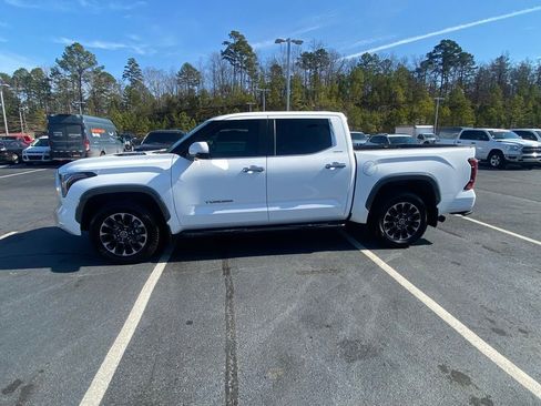 Used 2024 Toyota Tundra Limited image 4