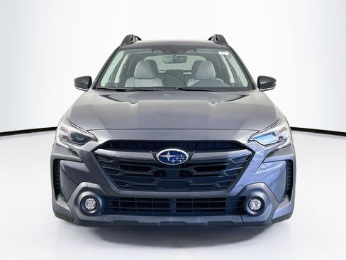 Used 2024 Subaru Outback Premium image 2