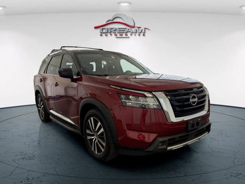 Used 2023 Nissan Pathfinder Platinum w/ Lighting Package (N93) image 2