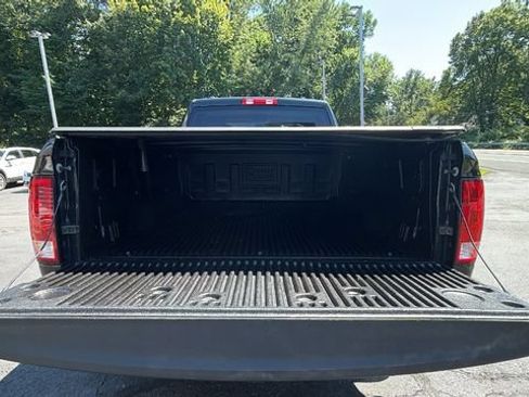 Used 2017 RAM 1500 Express AWD/4WD image 14