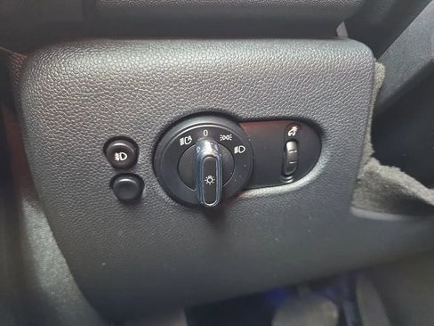 Used 2015 MINI Cooper S image 21