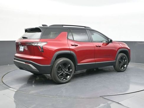 New 2026 Chevrolet Equinox LT w/ Midnight Edition FWD image 15