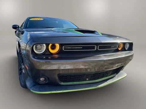 Used 2019 Dodge Challenger GT image 40