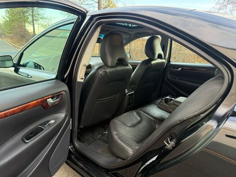 Used 2005 Volvo S60 2.5T image 17