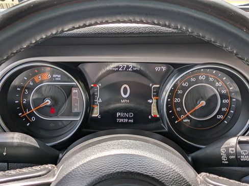 Used 2020 Jeep Wrangler Unlimited Sport AWD/4WD image 19