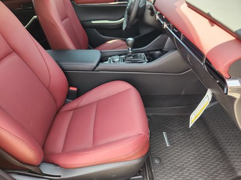 New 2026 MAZDA MAZDA3 2.5 S Hatchback w/ Premium Pkg FWD image 15