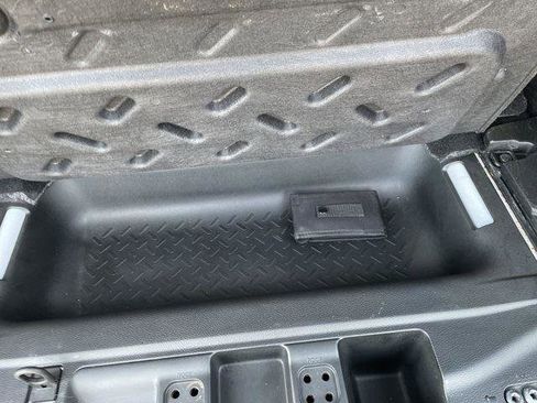 Used 2017 Jeep Wrangler Unlimited Sport w/ Quick Order Package 24S image 18