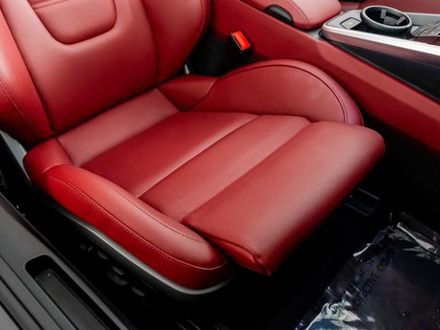 Used 2024 Porsche 911 Turbo S image 31