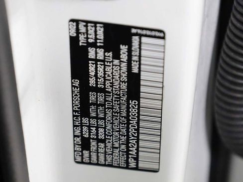 Certified 2023 Porsche Cayenne Platinum Edition image 44