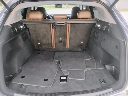 Used 2018 Alfa Romeo Stelvio AWD image 20