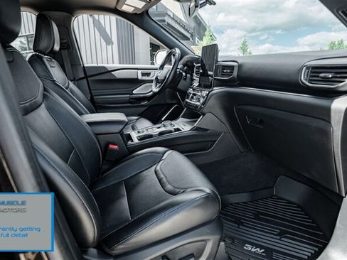 Used 2023 Ford Explorer ST w/ Equipment Group 401A AWD/4WD image 17