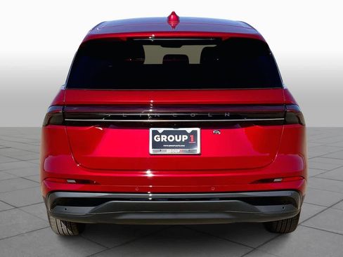 New 2026 Lincoln Nautilus Premier w/ Jet Appearance Package AWD/4WD image 4