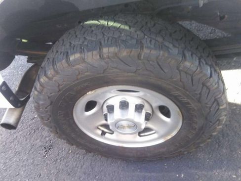 Used 2022 Chevrolet Express 3500 Extended w/ Driver Convenience Package image 24