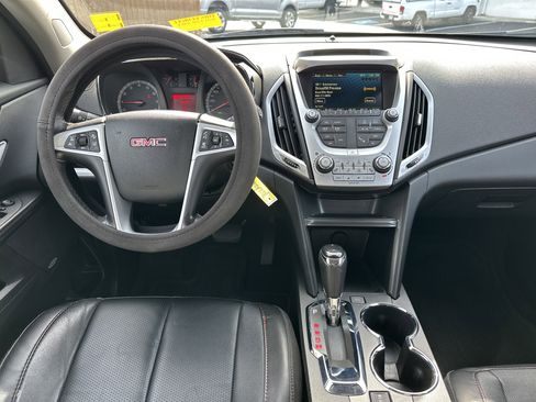 Used 2017 GMC Terrain SLT w/ Open Road Package image 17