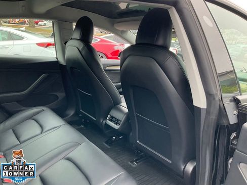 Used 2022 Tesla Model 3 Long Range AWD/4WD image 50