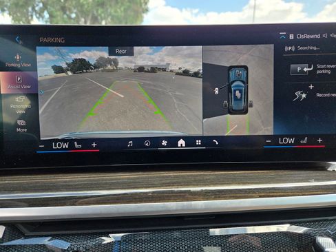 Used 2024 BMW X5 sDrive40i w/ Premium Package RWD image 19