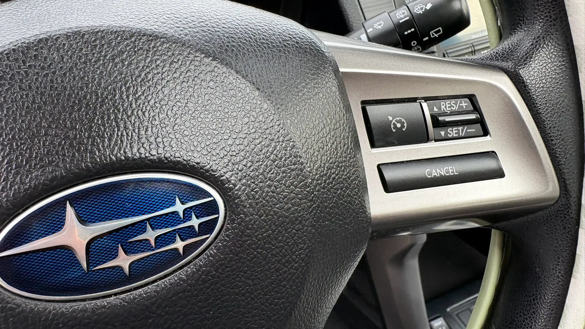 Used 2015 Subaru Forester 2.5i Premium w/ All-Weather Package AWD/4WD image 17