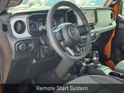 Used 2025 Jeep Wrangler Unlimited Sport AWD/4WD image 12