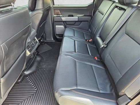 Used 2023 Ford F250 Lariat w/ Lariat Ultimate Package AWD/4WD image 20