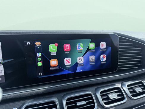 Used 2025 Mercedes-Benz GLE 450e 4MATIC w/ AMG Line Exterior image 68