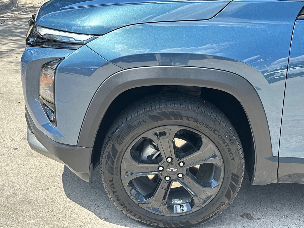 Used 2026 Chevrolet Equinox LT w/ Midnight Edition FWD image 25