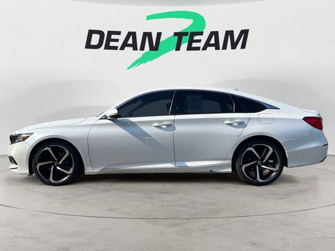 Used 2019 Honda Accord Sport image 5