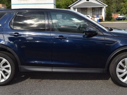 Used 2020 Land Rover Discovery Sport S AWD/4WD image 8