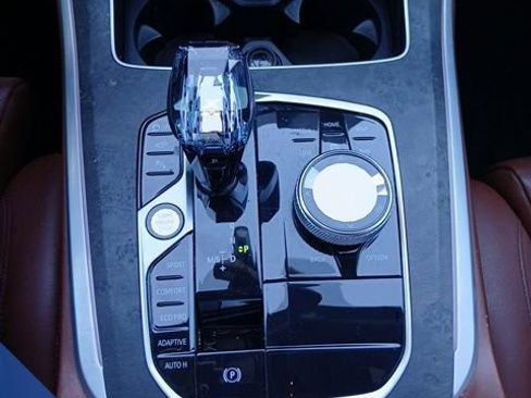 Used 2022 BMW X5 sDrive40i w/ M Sport Package image 24