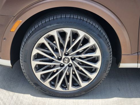 Used 2026 Hyundai Palisade Calligraphy AWD/4WD image 11