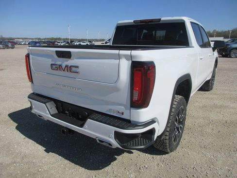 New 2026 GMC Sierra 1500 AT4 image 4
