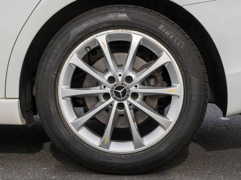 Used 2019 Mercedes-Benz A 220 4MATIC image 16