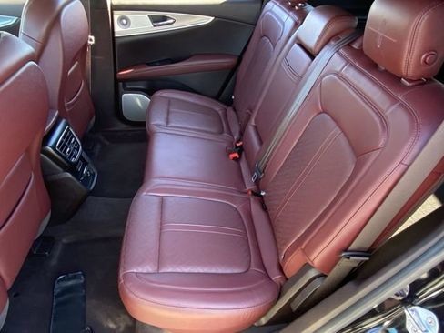 Used 2020 Lincoln Nautilus Black Label w/ Cargo Utility Package image 18