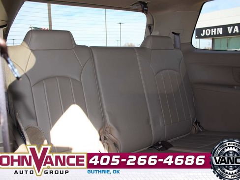 Used 2015 GMC Acadia Denali image 20