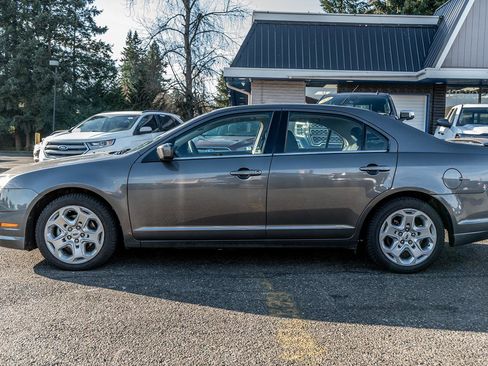 Used 2011 Ford Fusion SE w/ 202A Rapid Spec Order Code image 17