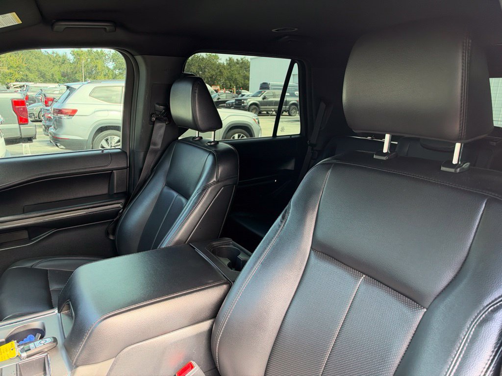 Used 2021 Ford Expedition XLT RWD image 10