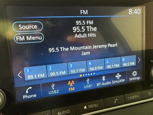 Used 2025 Nissan Sentra SV FWD image 26