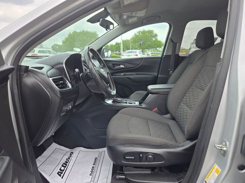 Used 2019 Chevrolet Equinox LT image 9