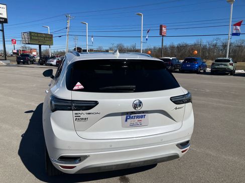 Used 2023 Buick Envision Avenir image 6