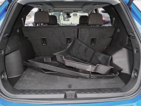 Certified 2024 Chevrolet Equinox LT FWD image 2