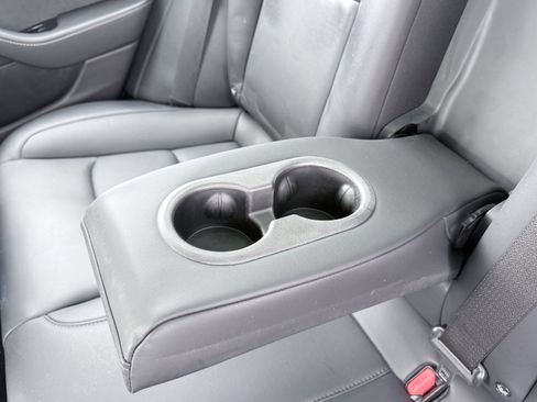 Used 2018 Tesla Model 3 Mid Range image 34