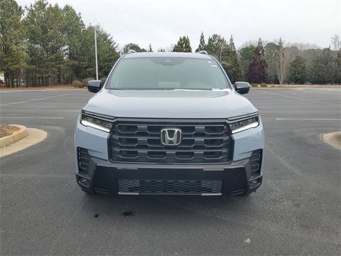 New 2026 Honda Pilot Sport image 2
