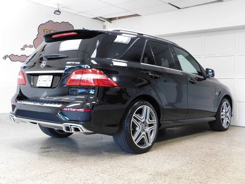 Used 2014 Mercedes-Benz ML 63 AMG 4MATIC image 4