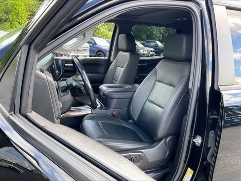 Used 2021 Chevrolet Silverado 1500 LT Trail Boss w/ Convenience Package II AWD/4WD image 9
