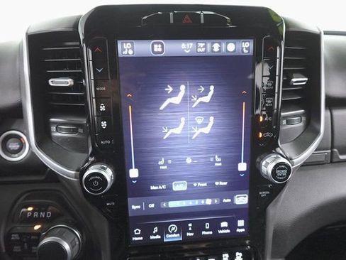 Used 2024 RAM 1500 Big Horn image 24