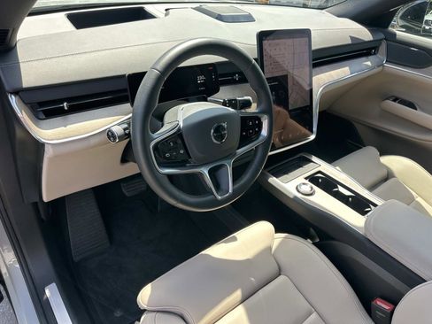 Certified 2025 Volvo EX90 Plus AWD/4WD image 9