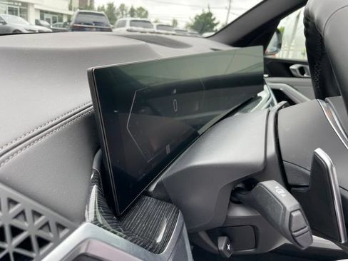 Used 2024 BMW X5 xDrive40i w/ M Sport Package AWD/4WD image 17